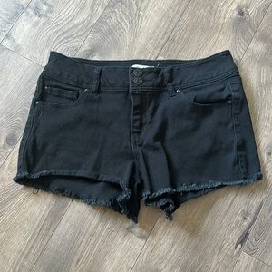 Refuge Shorts Jean Size 8 Black Shorts